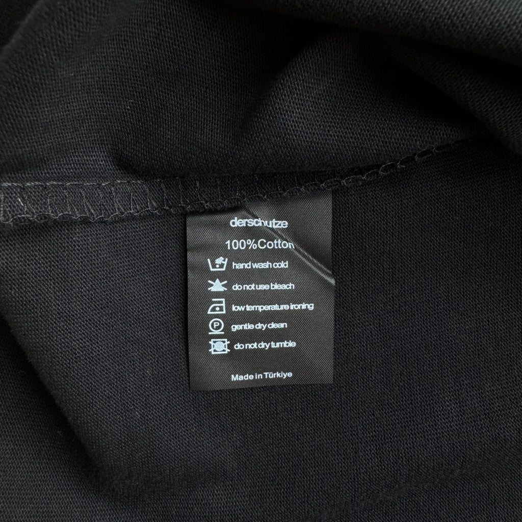 Derschutze Gallery T-Shirt - Black