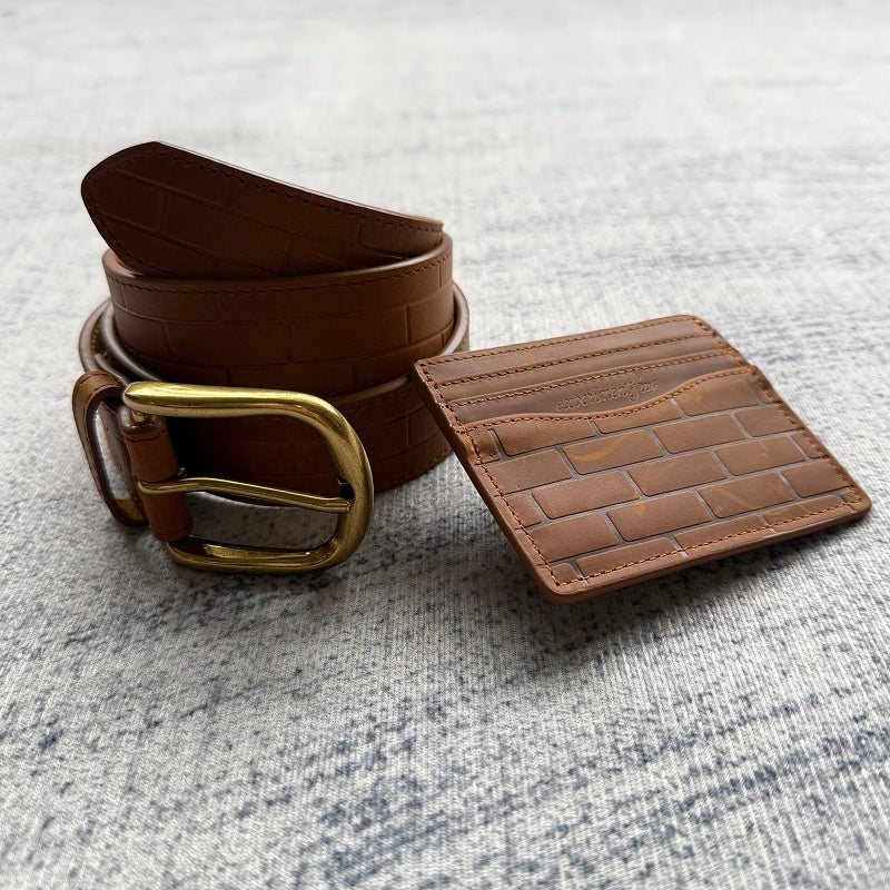 Unknown Brand Brick-Embossed Leather Belt Set - Tan/Cognac