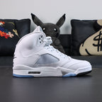 Nike Air Jordan 5 Retro - White/Silver