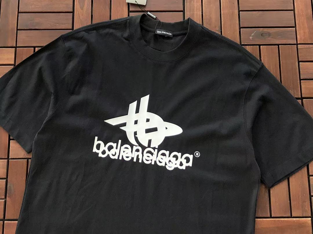 Black Logo Balenciaga T-Shirt