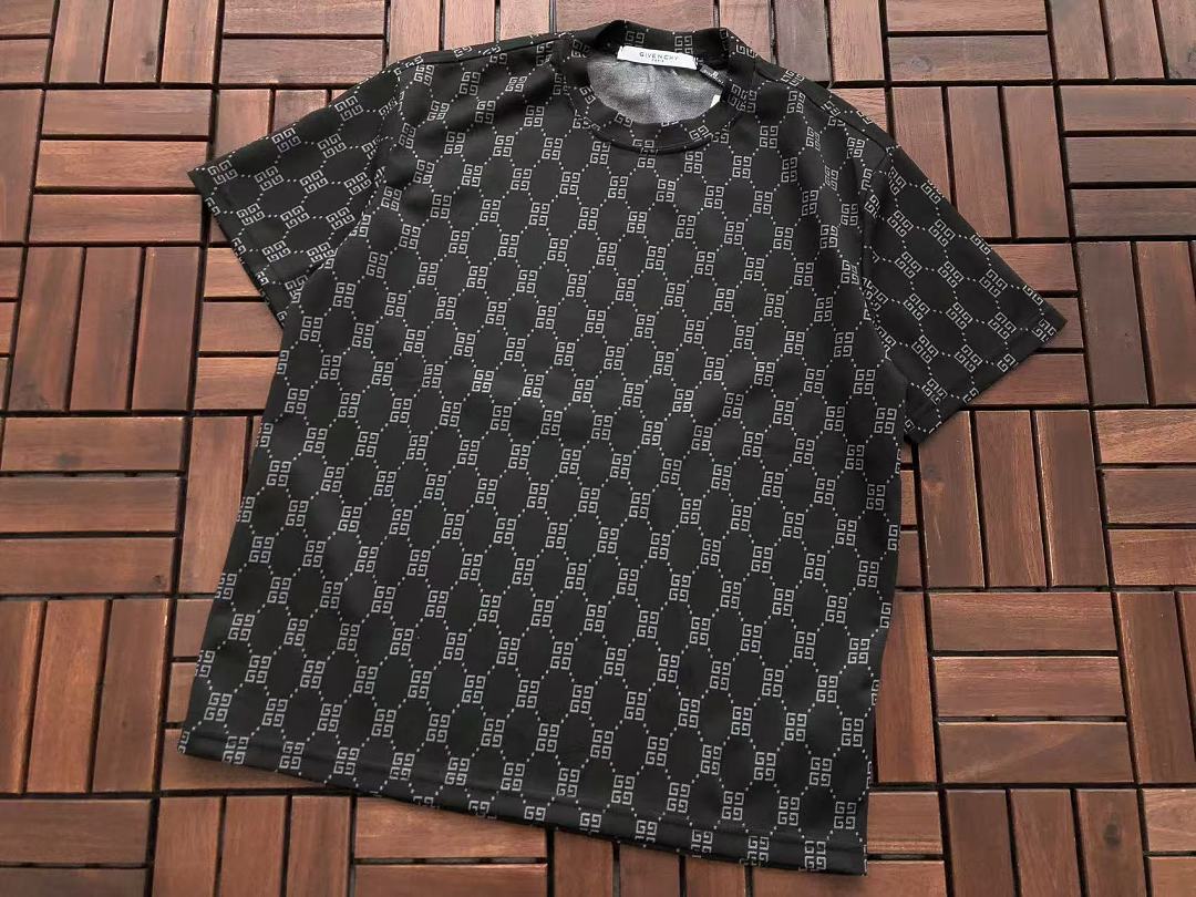 Black White Monogram Givenchy T-Shirt