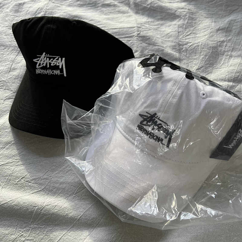 Premium Hat - Black/White