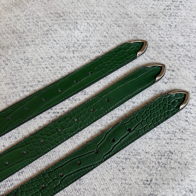 Unknown Brand Crocodile-Embossed Belt - Green