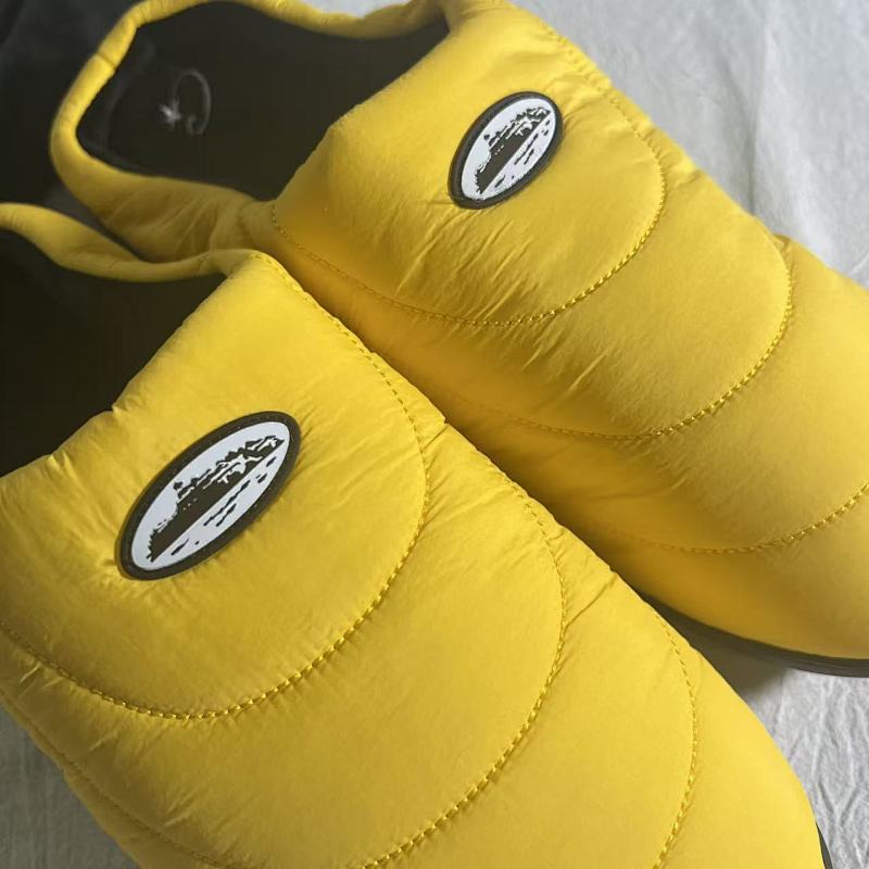 Quilted Puffer Slip-On Slippers with Storage Bag