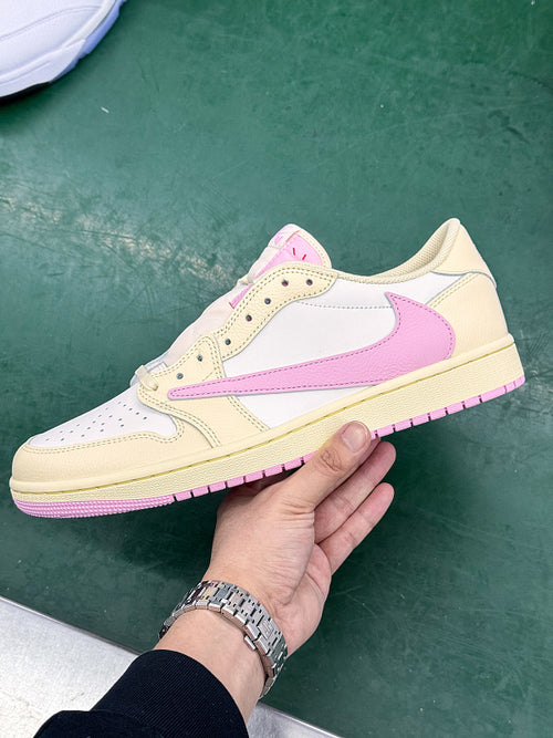Air Jordan 1 Low OG - Yellow Toe/Pink