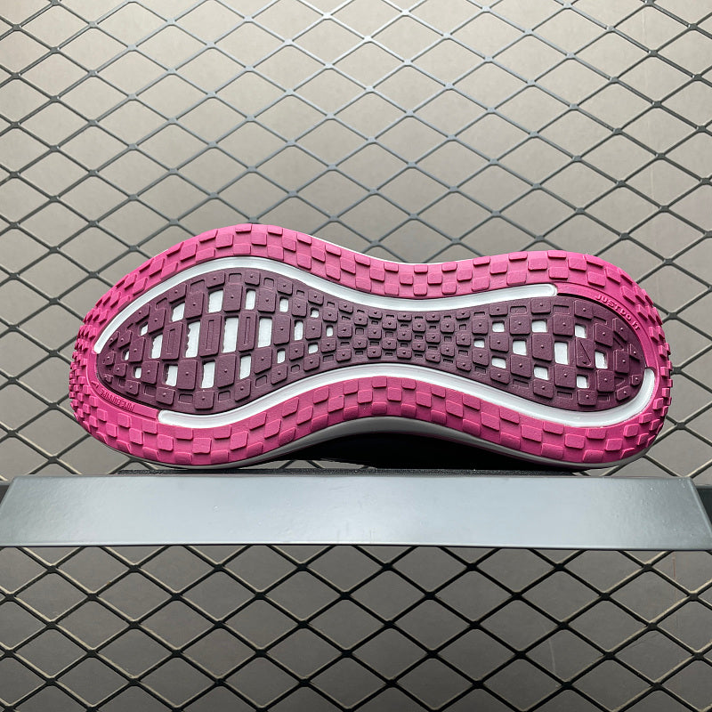 Nike ZoomX Morpho - White/Mauve-Pink