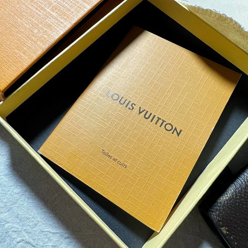 Louis Vuitton Card Holder - Brown/Gold