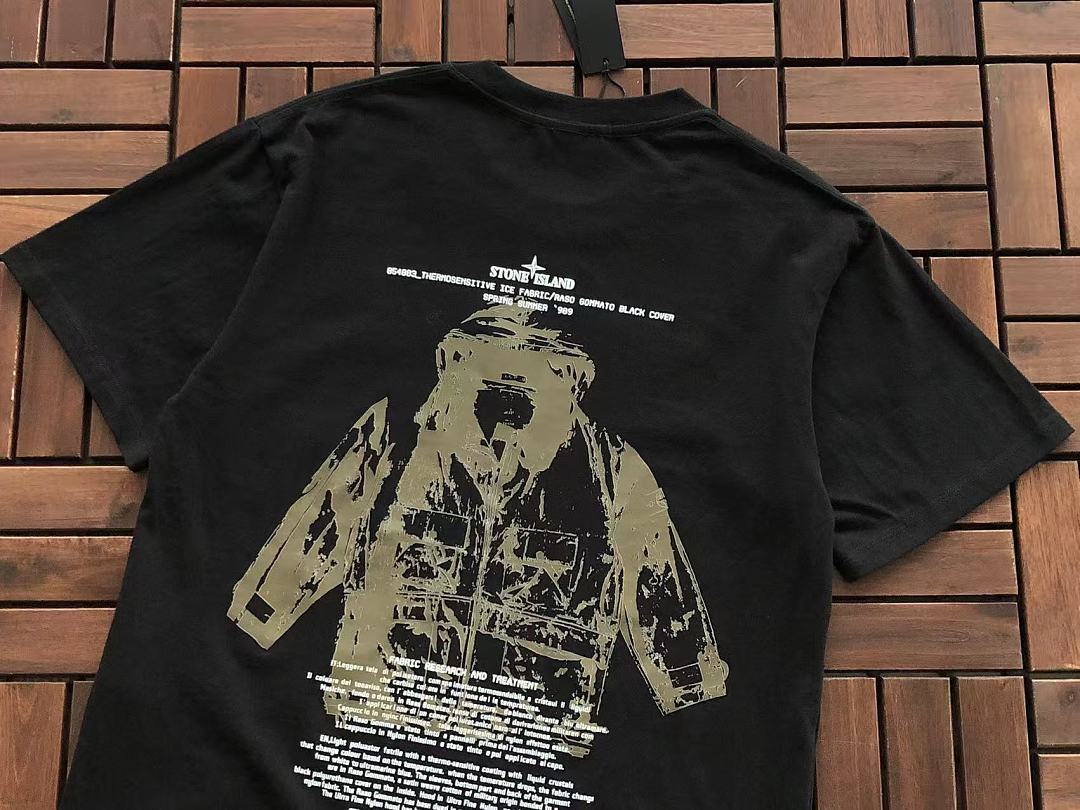 Black Statue Graphic Stone Island T-Shirt