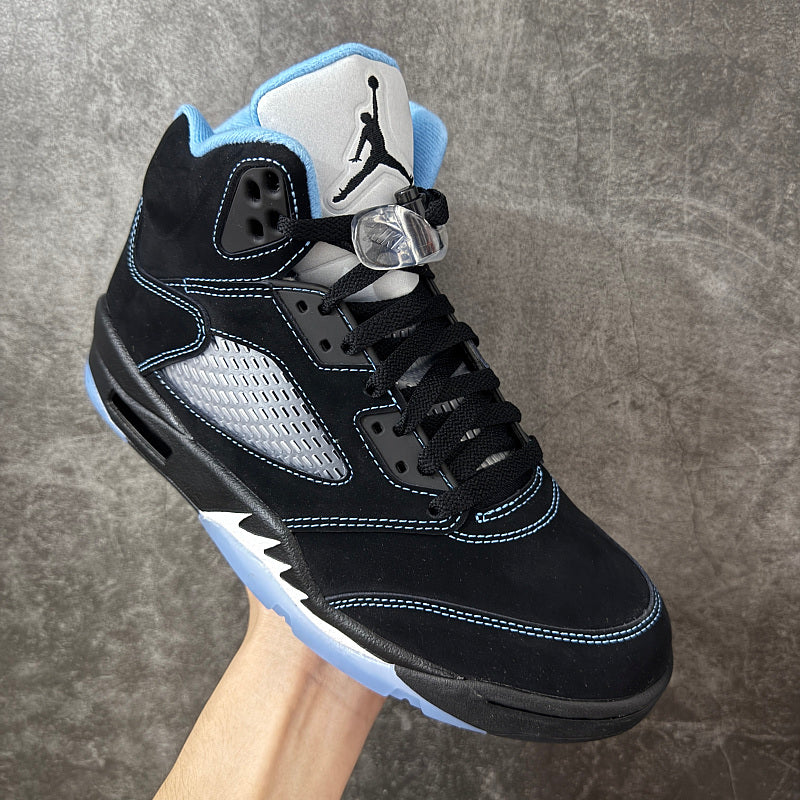 Air Jordan 5 Retro - University Blue/Black