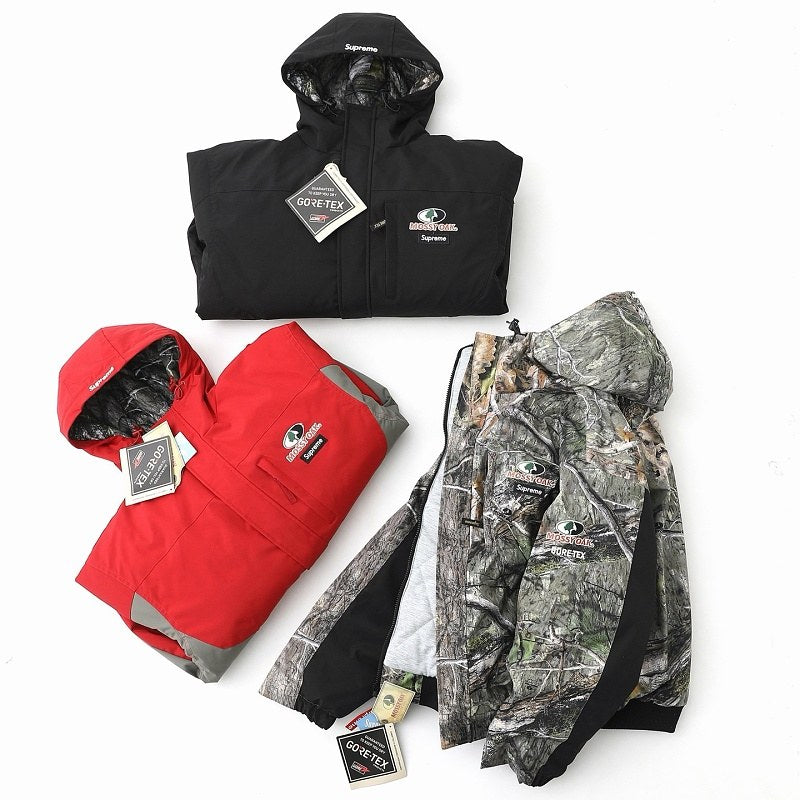 Supreme Mossy Oak Gore-Tex Hooded Jacket