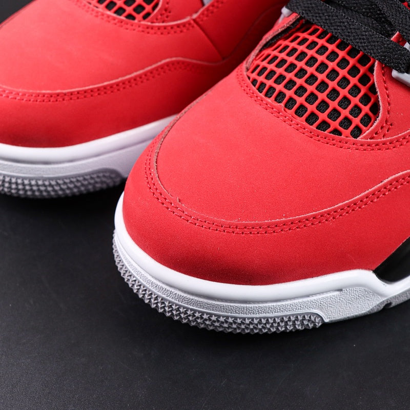 Air Jordan 4 Retro - Toro Bravo