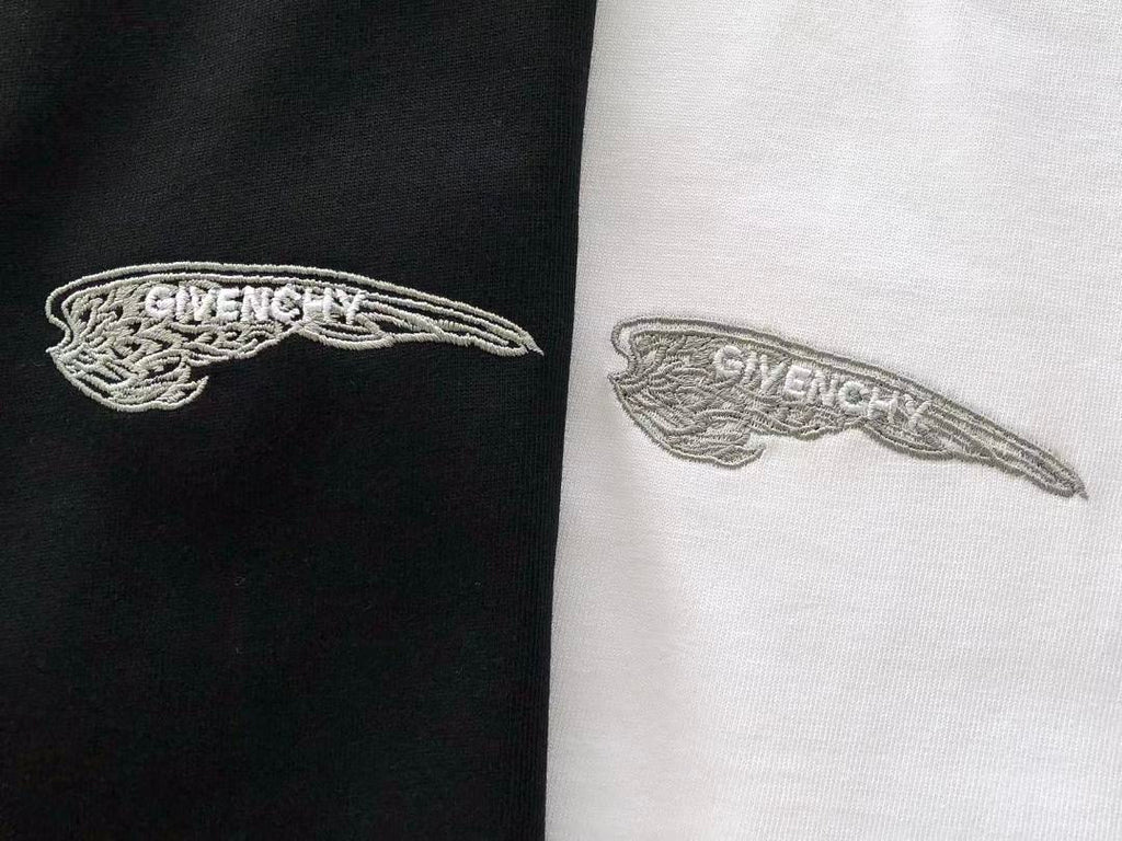 Black White Wing Logo Givenchy T-Shirt