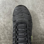 Nike Air Max Plus TN - Black/Volt
