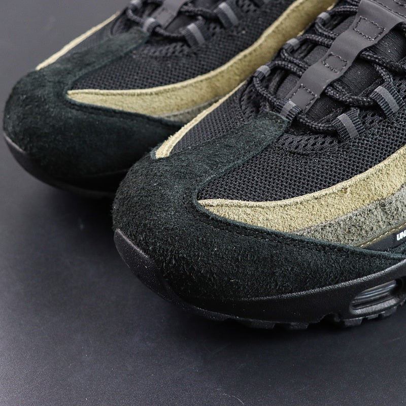Undefeated x Nike Air Max 95 - Black/Militia Green