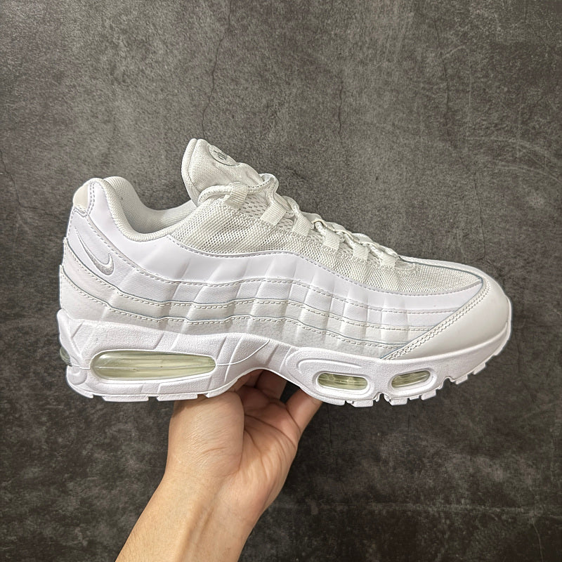 Nike Air Max 95 - Triple White
