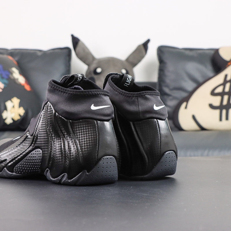 Nike Air Flightposite - Black/Carbon