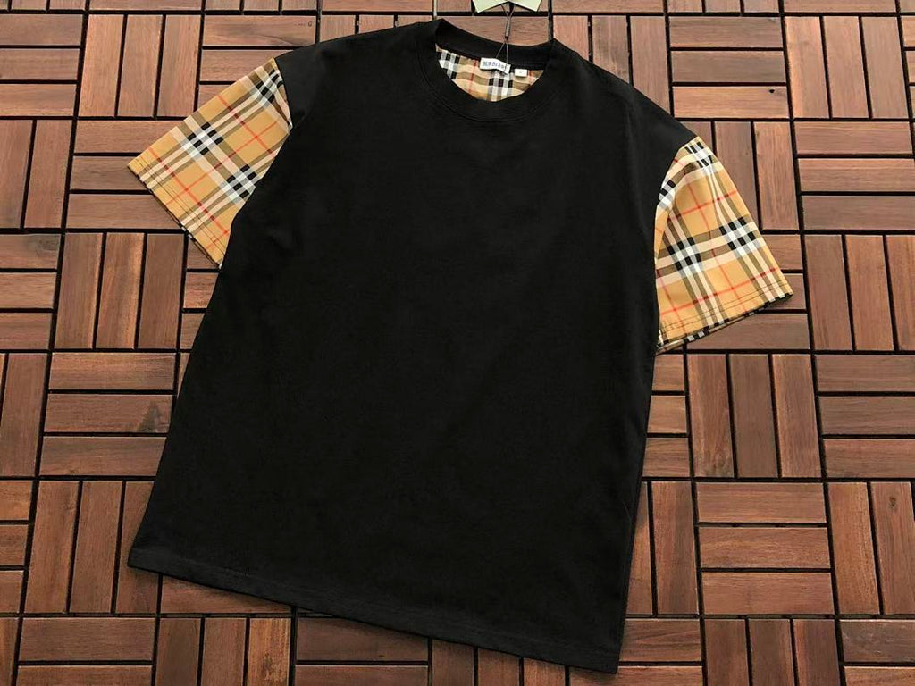 Burberry T-SHIRT