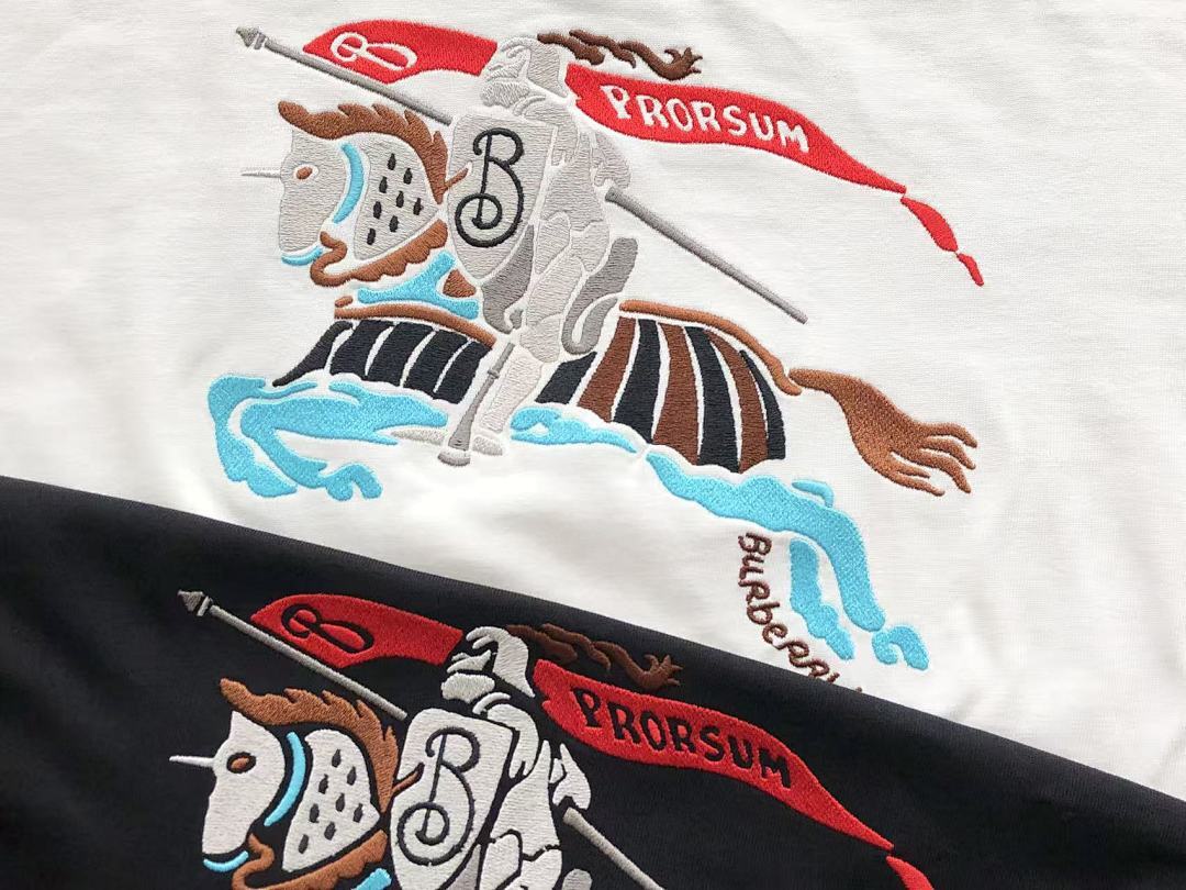 Burberry T-Shirt