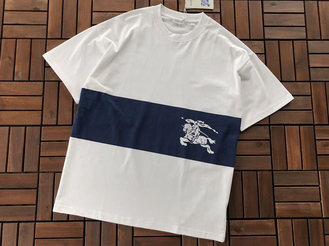 Burberry T-SHIRT