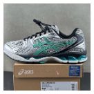ASICS Product 82