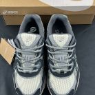 ASICS Product 142