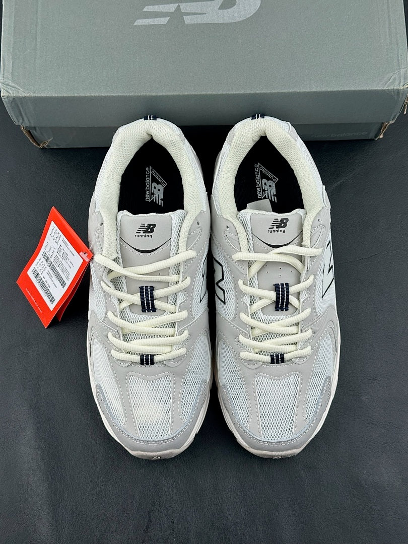 New Balance 530 Sneakers