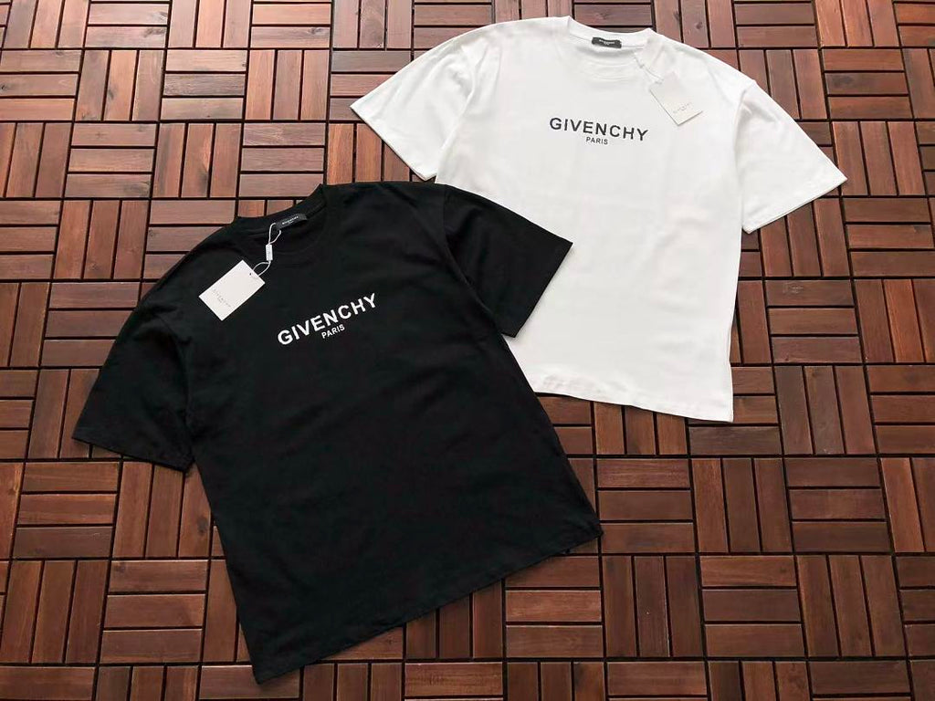 Small Center Logo Givenchy T-Shirt