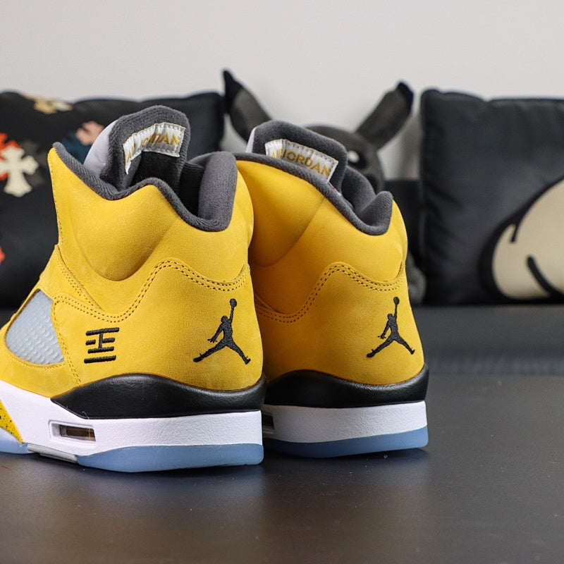 Air Jordan 5 Retro Tokyo