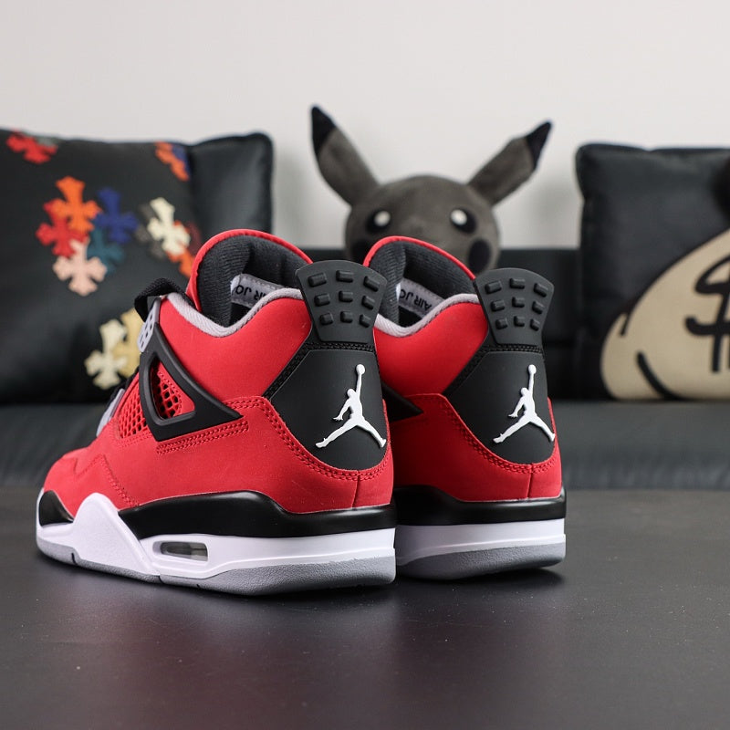 Air Jordan 4 Retro - Toro Bravo Fire Red/Black/Cement Grey