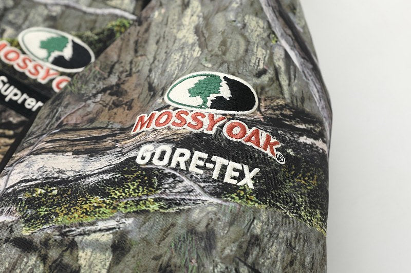 Supreme Mossy Oak Gore-Tex Hooded Jacket