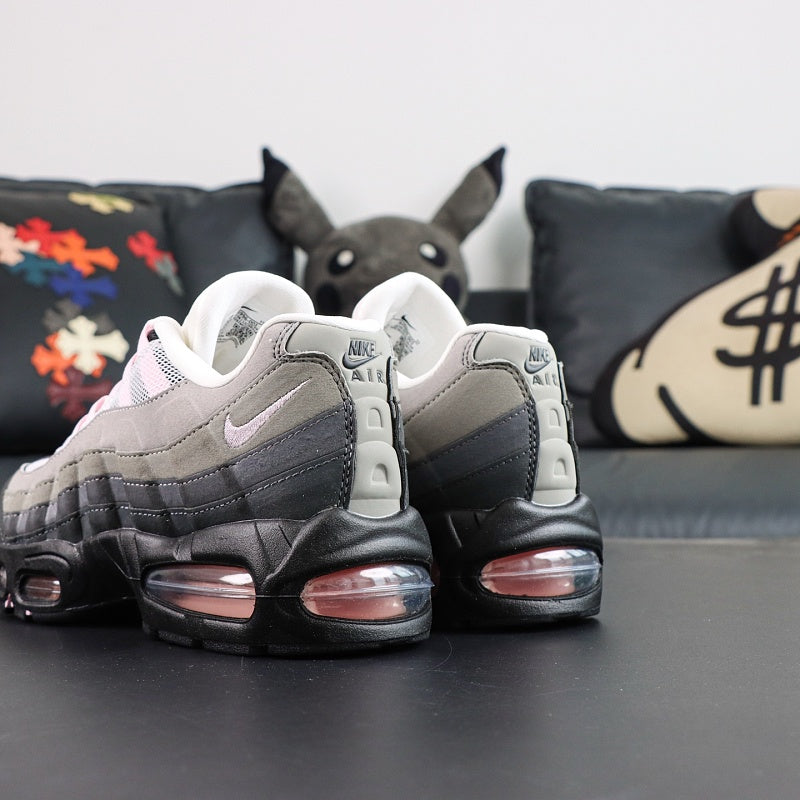 Nike Air Max 95 - White/Pink Foam/Black
