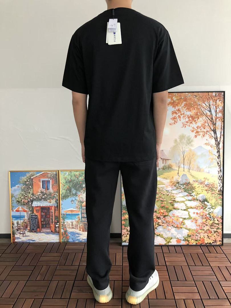 Burberry T-Shirt