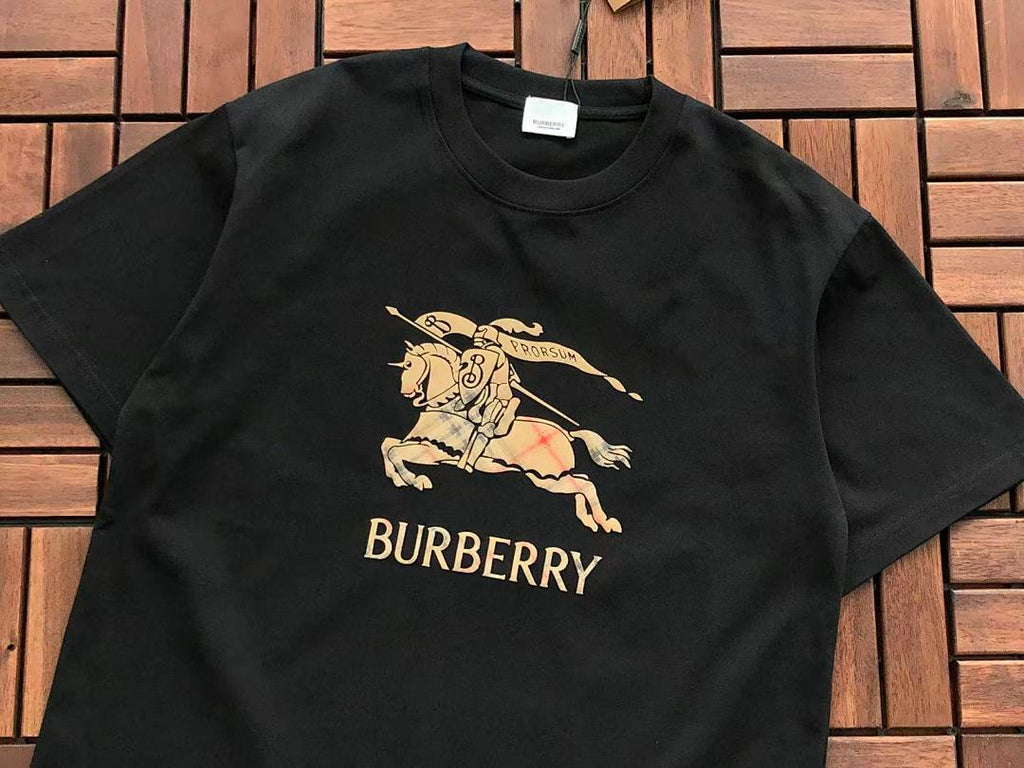 Burberry T-SHIRT
