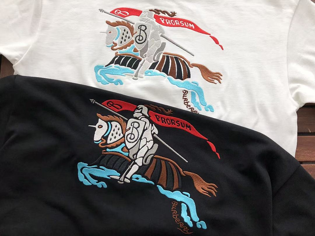 Burberry T-Shirt