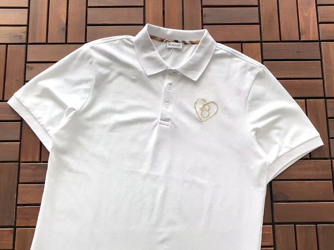 Burberry T-SHIRT