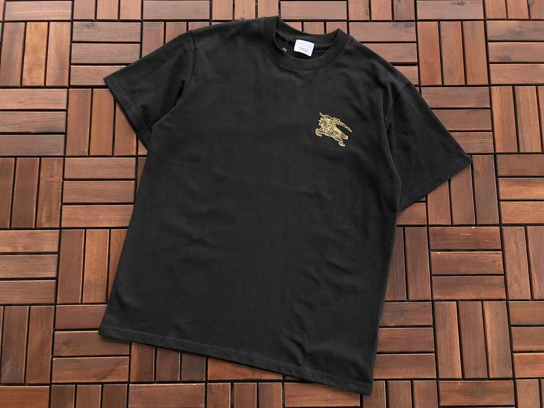 Burberry T-SHIRT