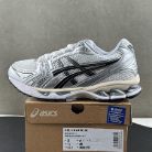 ASICS Product 60