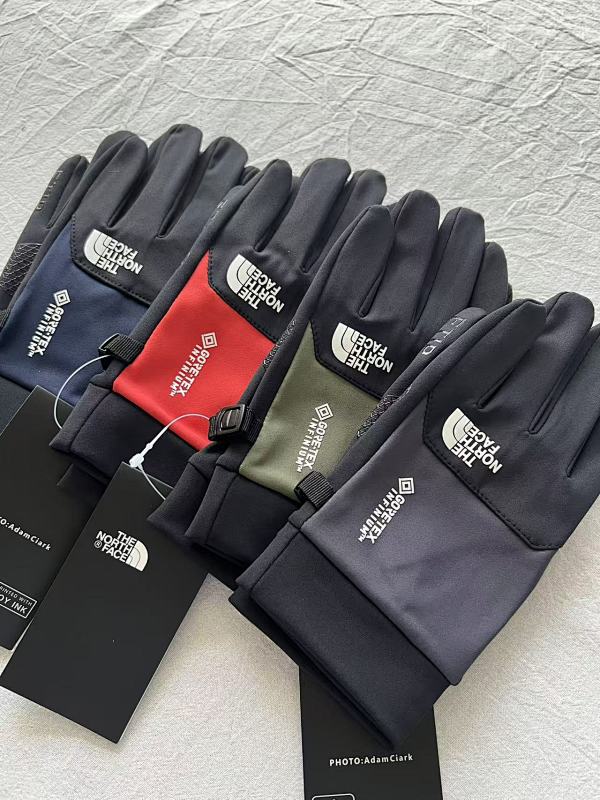 The North Face Gore-Tex Infinium Winter Touchscreen Gloves Multi-Color Set