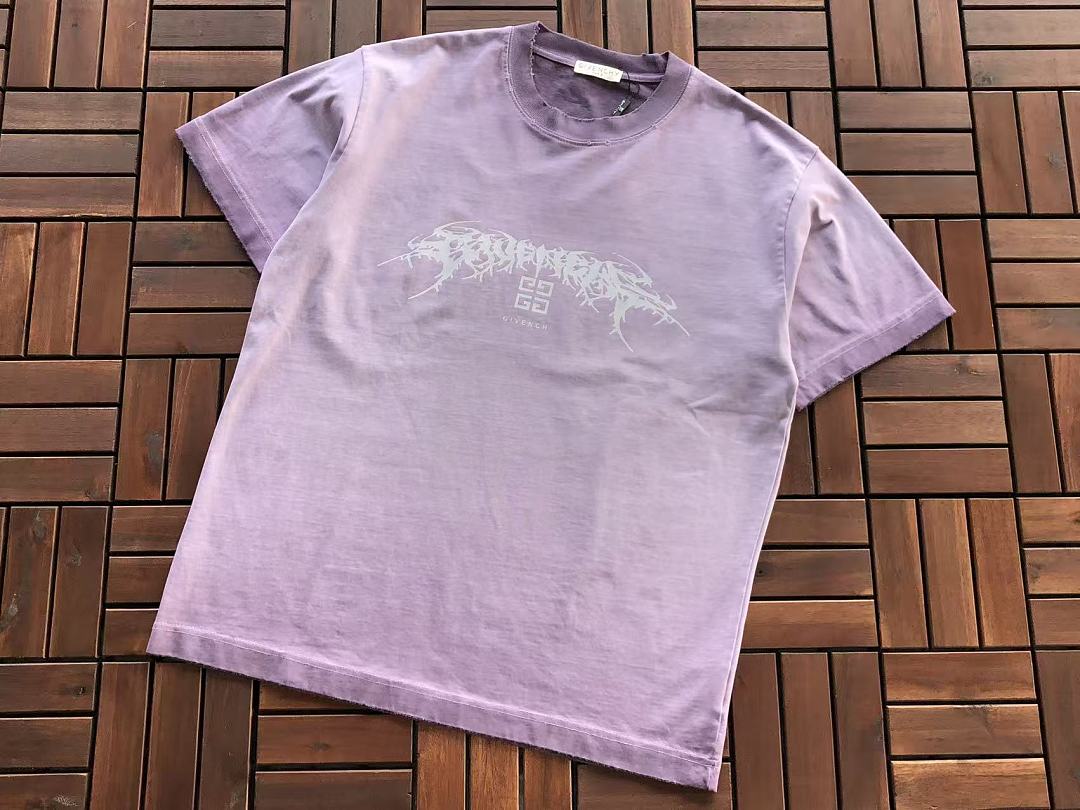 Script Logo Givenchy T-Shirt