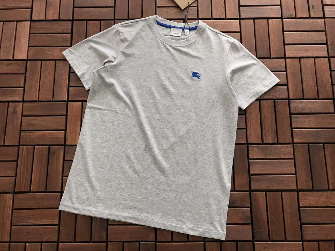 Burberry T-SHIRT