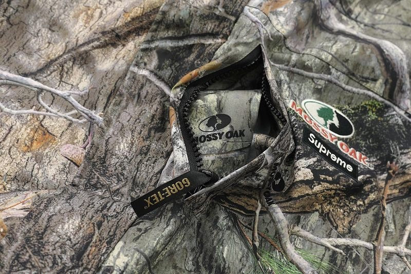 Supreme Mossy Oak Gore-Tex Hooded Jacket