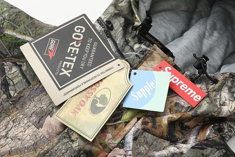 Supreme Mossy Oak Gore-Tex Hooded Jacket