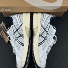 ASICS Product 109