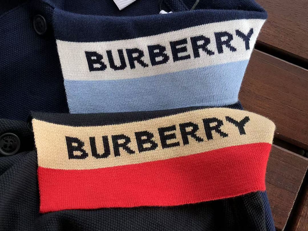 Burberry T-SHIRT