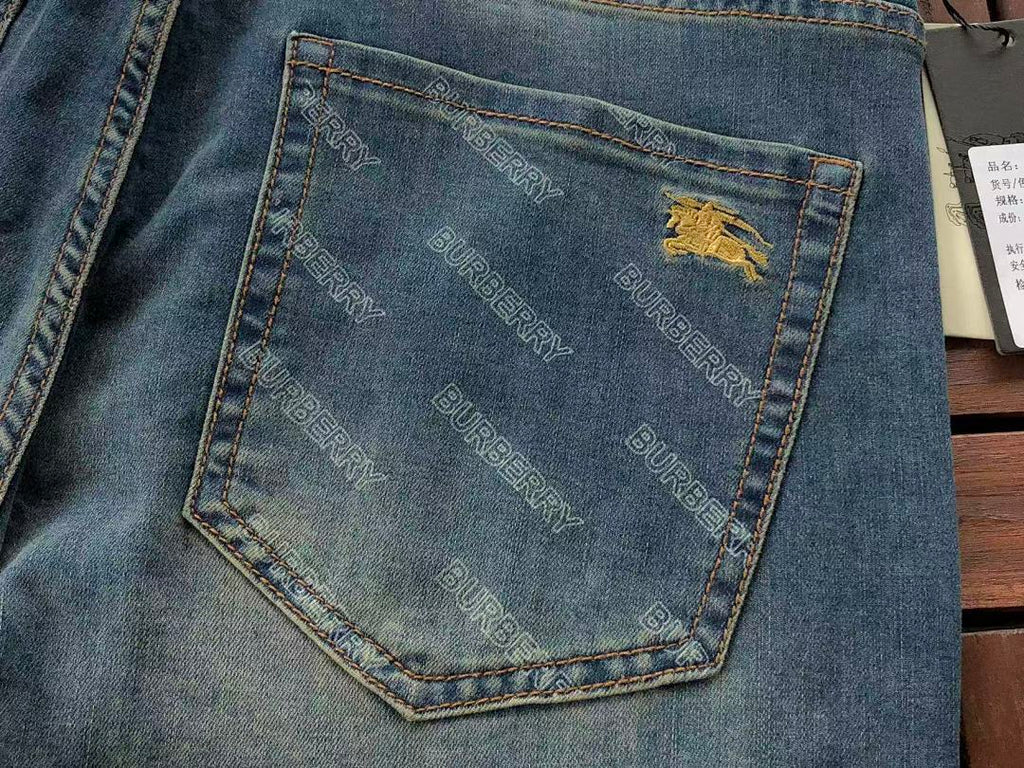 Burberry JEANS