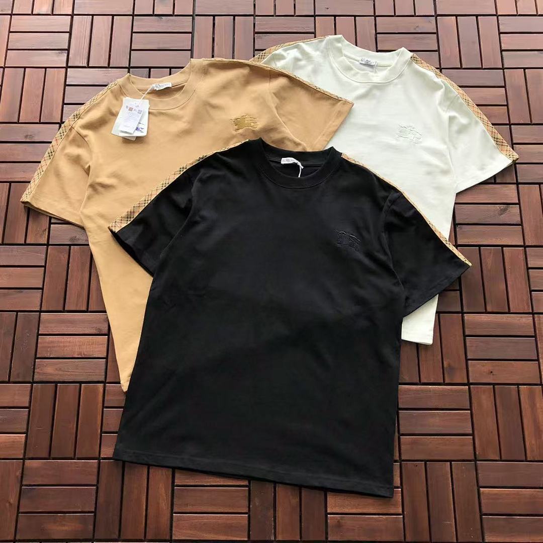Burberry T-SHIRT