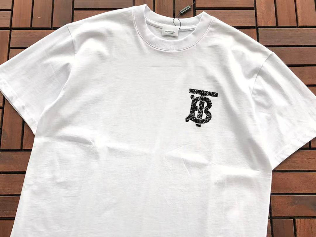 Burberry T-SHIRT