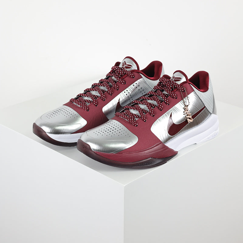 Nike Hyperdunk 2015 - Team Crimson/Metallic Silver