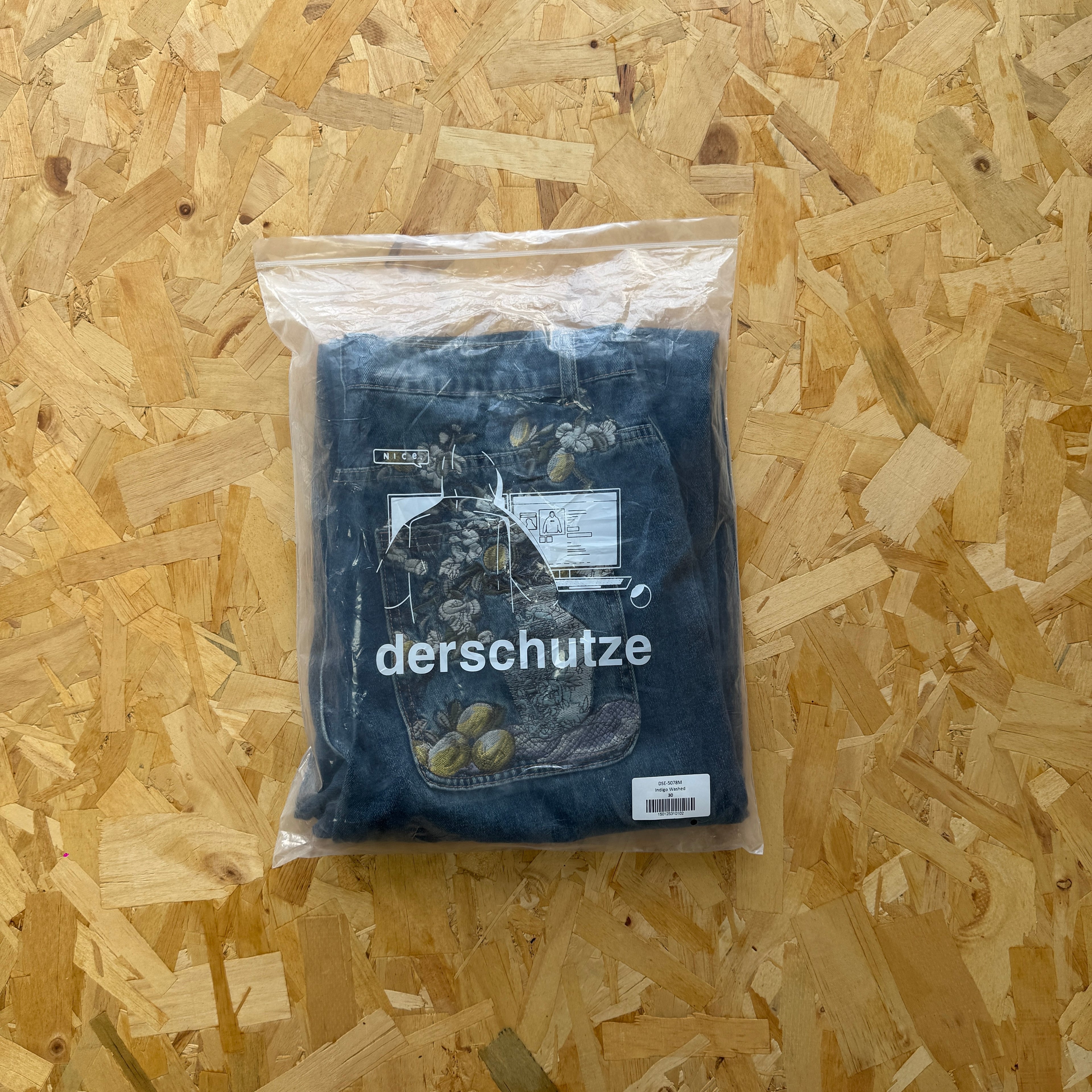 Derschutze Garden of Eden Denim - Blue Wash