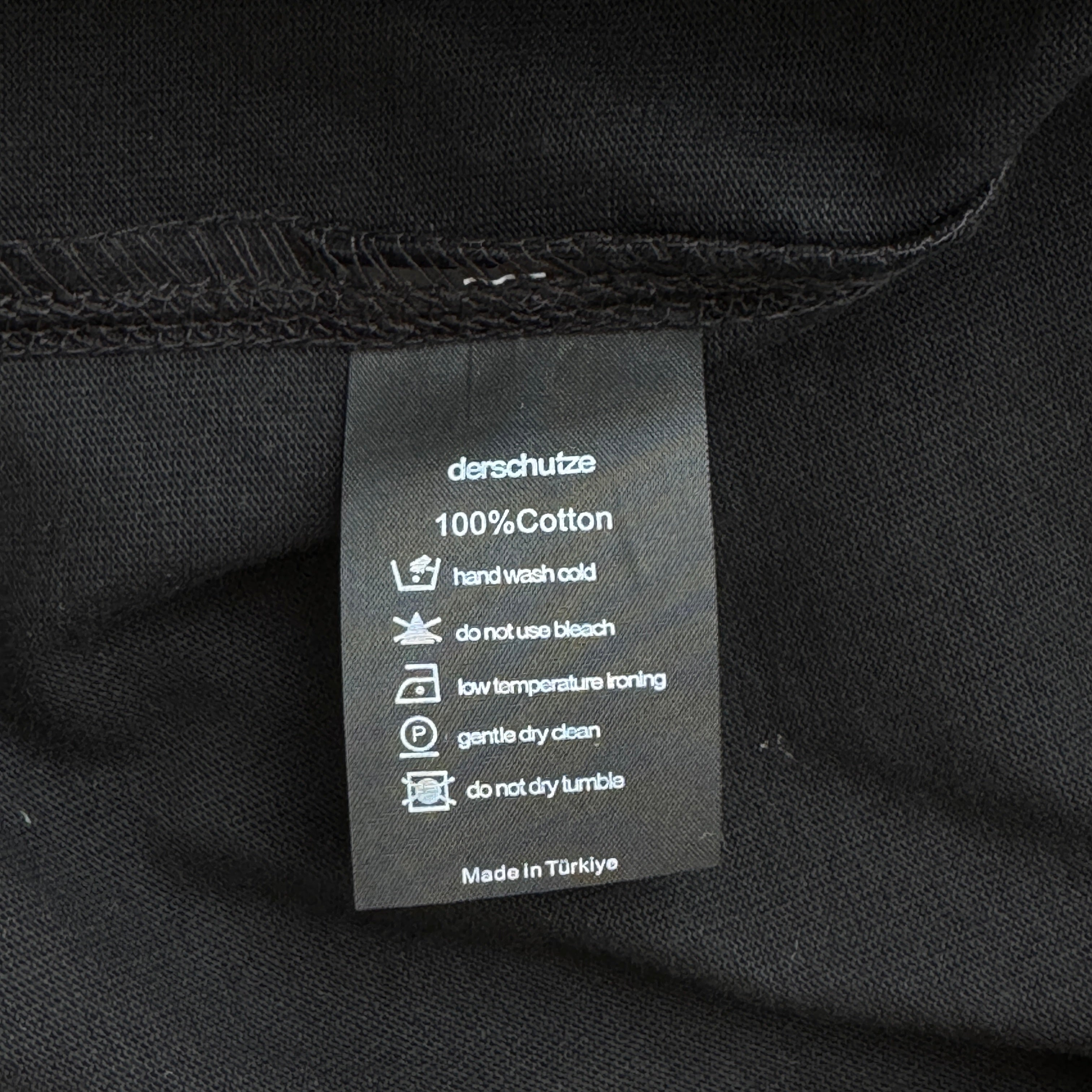 Derschutze Awakening T-Shirt - Black